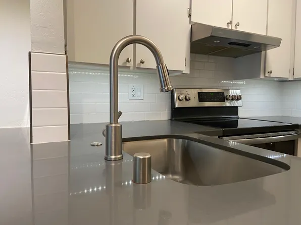 1477 Floribunda Ave APT 105, Burlingame, CA 94010
