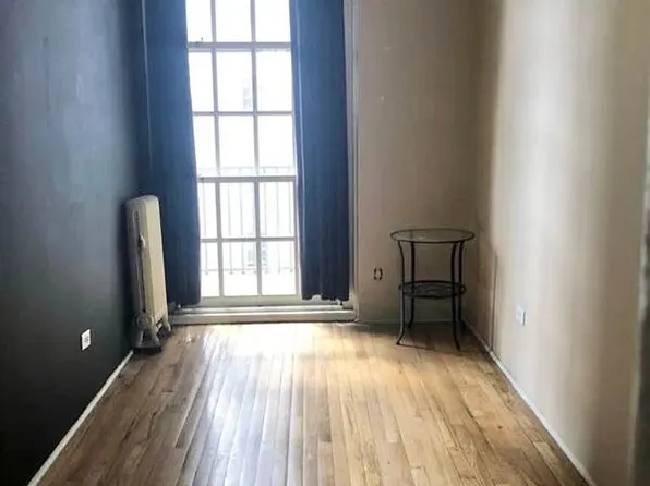 517 East 77th Street image 9 of 22