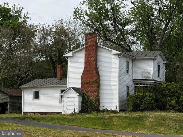 5386 Old Barboursville Rd, Barboursville, VA 22923