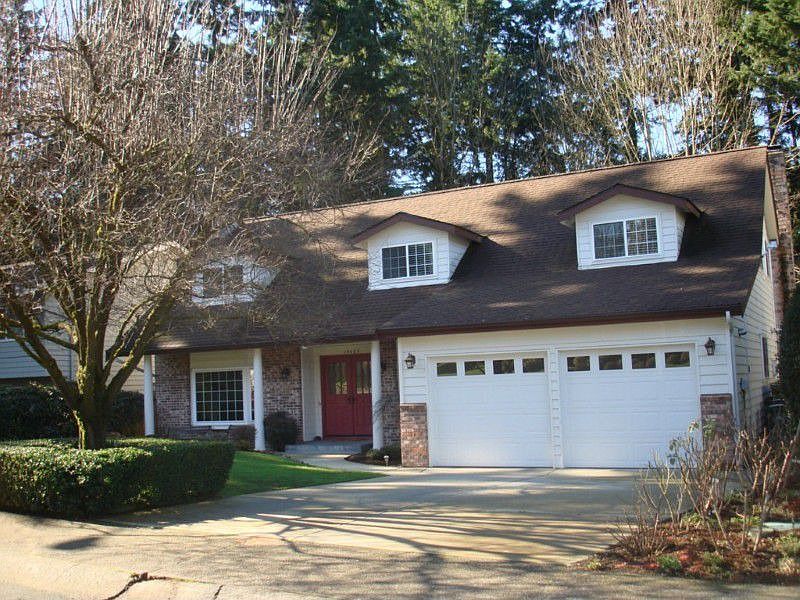 Classic Cape Cod Style 2-story