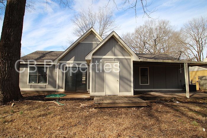 1st image of 5868 Willow Springs Dr