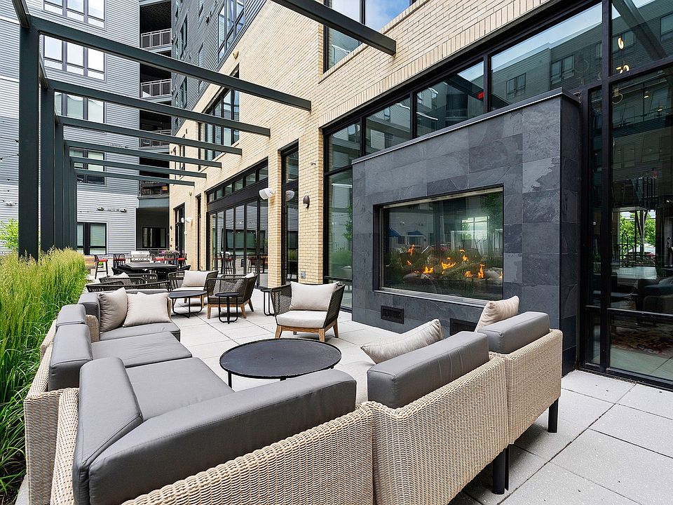 Emblem 120 120 Commerce Way Woburn, MA Zillow Apartments for Rent in Woburn