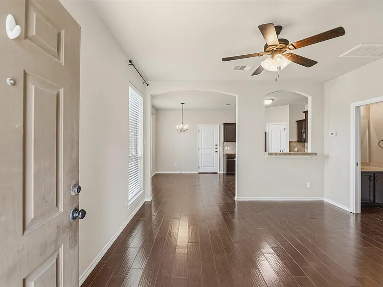 142 Sierra Rose Loop — Photo 5