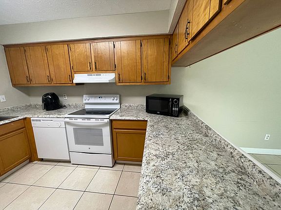 2nd image of 6913 Cherry St APT U