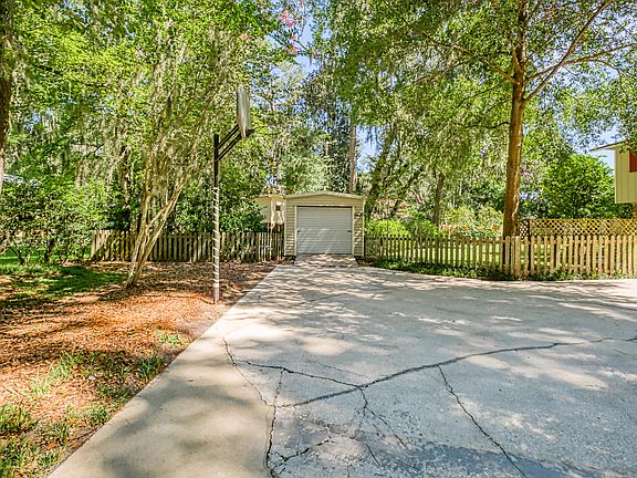 4th image of 1135 Natures Hammock Rd N