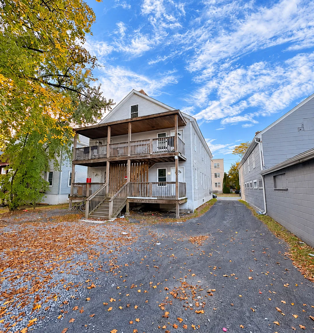 2 bed, 850 sqft, $1,700 — Photo 4