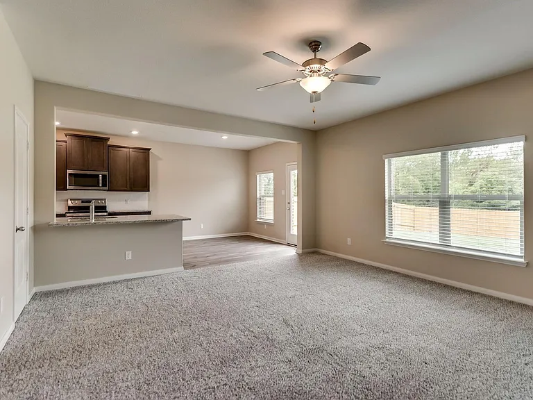 309 Sweet Pea Ln — Photo 6