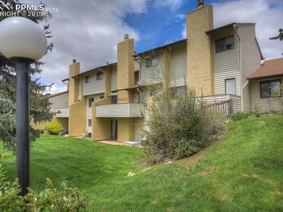 5037 Masheena Ln, Colorado Springs, CO, 80917