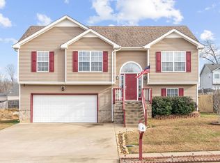 1352 Mutual Dr, Clarksville, TN 37042