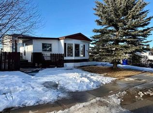 5302 E Birch Rd, Olds, AB T4H1M2