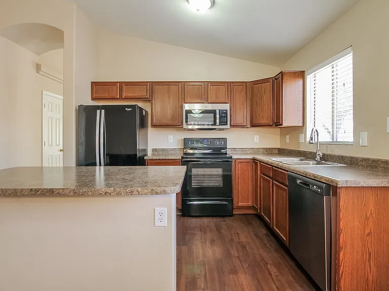 21818 W Sonora St — Photo 8