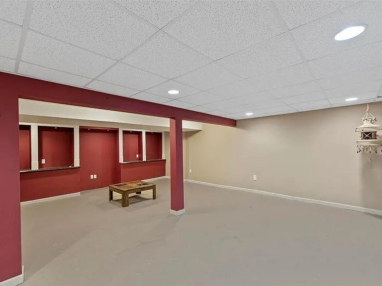 830 Nykiel Ct — Photo 31