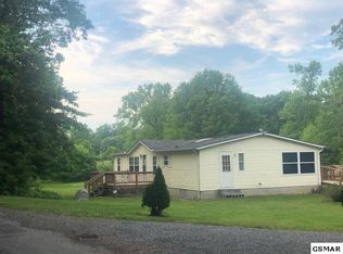 Woody Ln, Dandridge, TN 37725