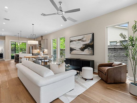 5th image of 1409 Alegria Rd #B