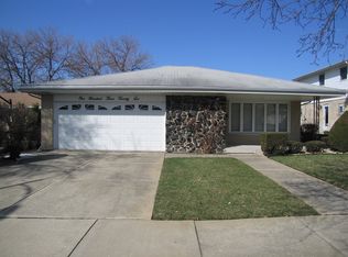 10326 S Knox Ave, Oak Lawn, IL 60453