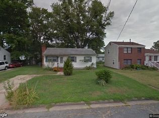 810 Thames Dr, Hampton, VA 23666