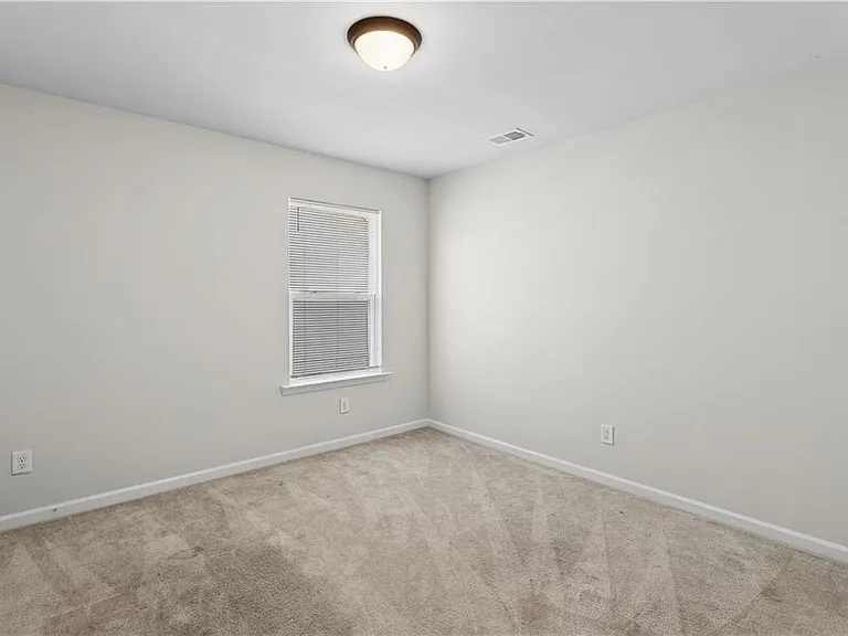5740 Wheeler Ridge Rd — Photo 31