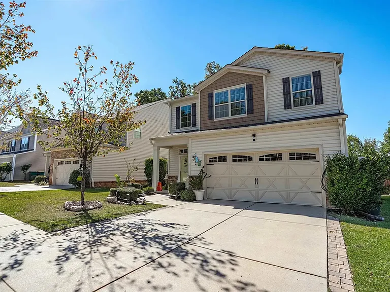 145 Bartram Way — Photo 35