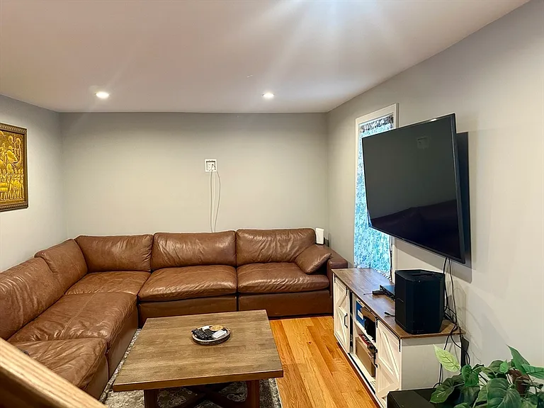 3 Marshall St #3 — Photo 11