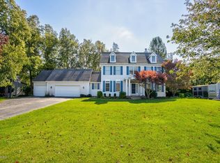1866 Goldeneye Dr, Holland, MI 49424