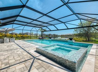 9487 Tequila Sunrise Dr, Sarasota, FL 34241