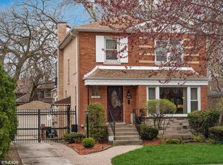 7040 S Constance Ave, Chicago, IL 60649
