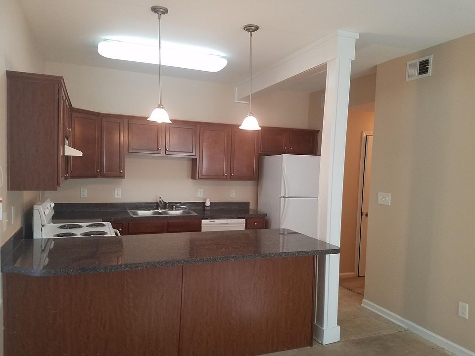 1st image of 634 W Main St #3101