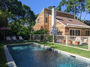 5 Morris Cove Ln, Sag Harbor, NY 11963