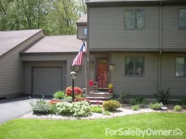 19 The Laurels, Enfield, CT 06082