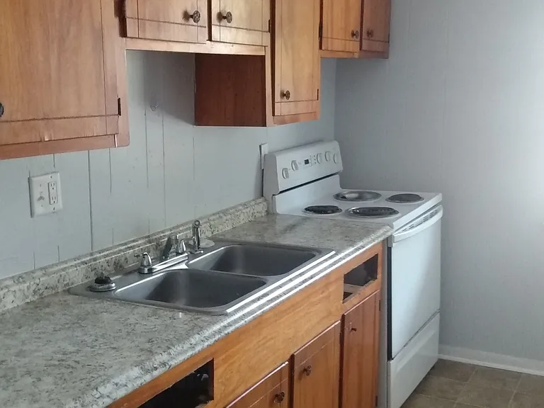 3853 Reddin Rd #3 — Photo 3
