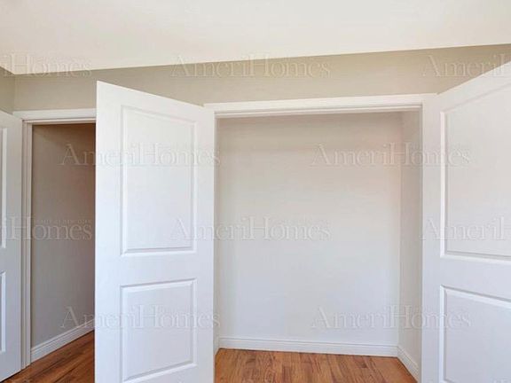 5th image of 1133 Olympia Blvd #1