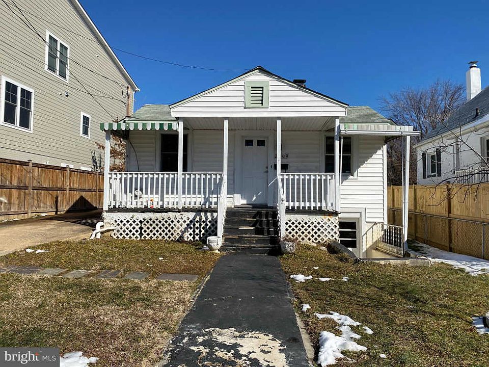 1st image of 2009 N Emerson St