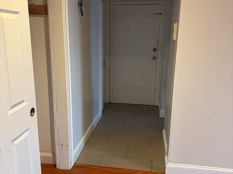 16 Shrewsbury Green Dr #I — Photo 5