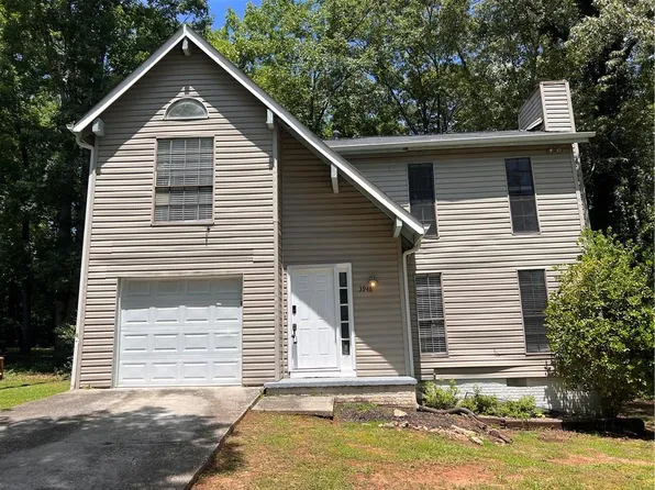 3948 Valley Brook Rd, Snellville, GA 30039