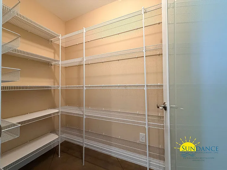 249 Beachview Dr — Photo 29