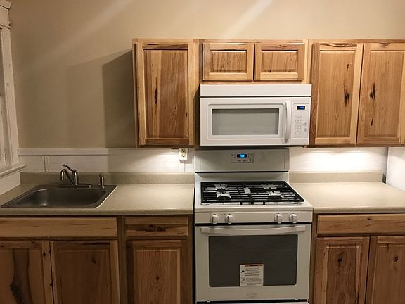 Kitchen Range/Microwave