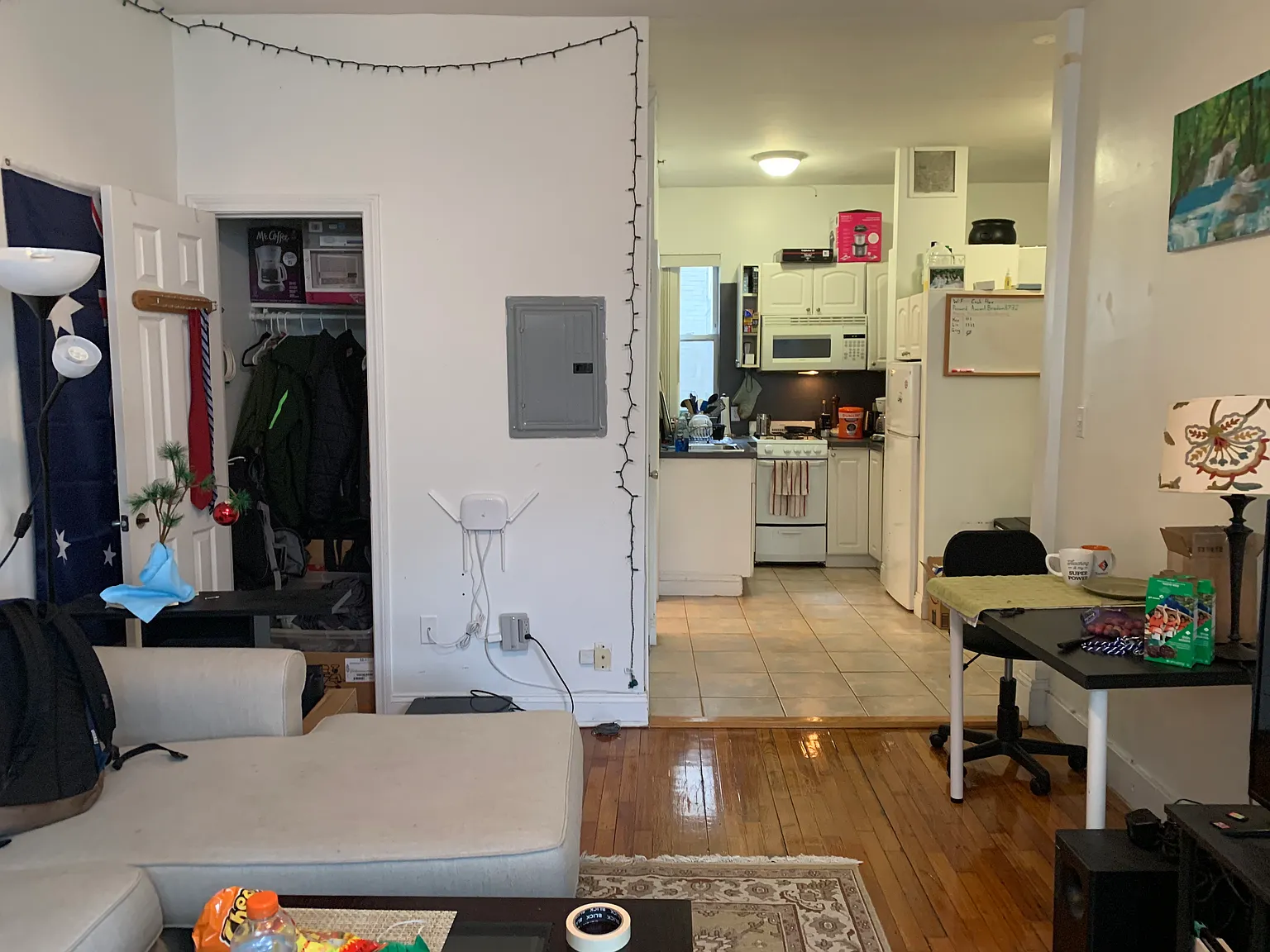 2 bed, 999 sqft, $3,800 — Photo 4