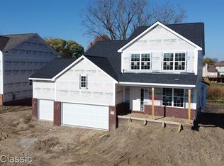 1830 Crimson Ridge Dr, Commerce Township, MI 48390