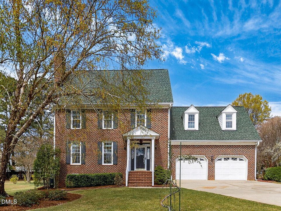 1st image of 6104 Wolverhampton Dr