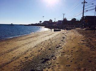 97 Waverly Park Rd, Branford, CT 06405