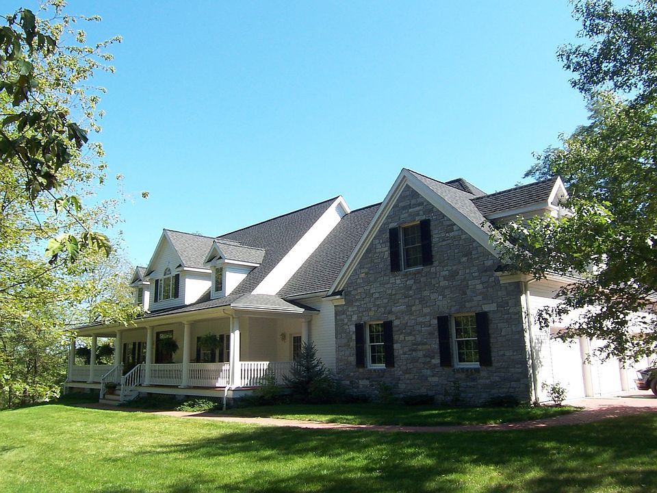 125 Blueberry Hill Lane