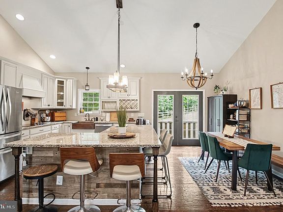 5th image of 229 Colebrook Rd