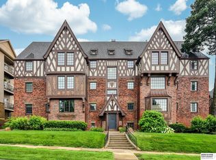 4907 Davenport St APT 3, Omaha, NE 68132