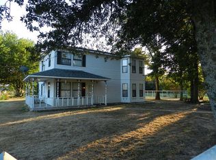 9452 R And R Cir, Kemp, TX 75143