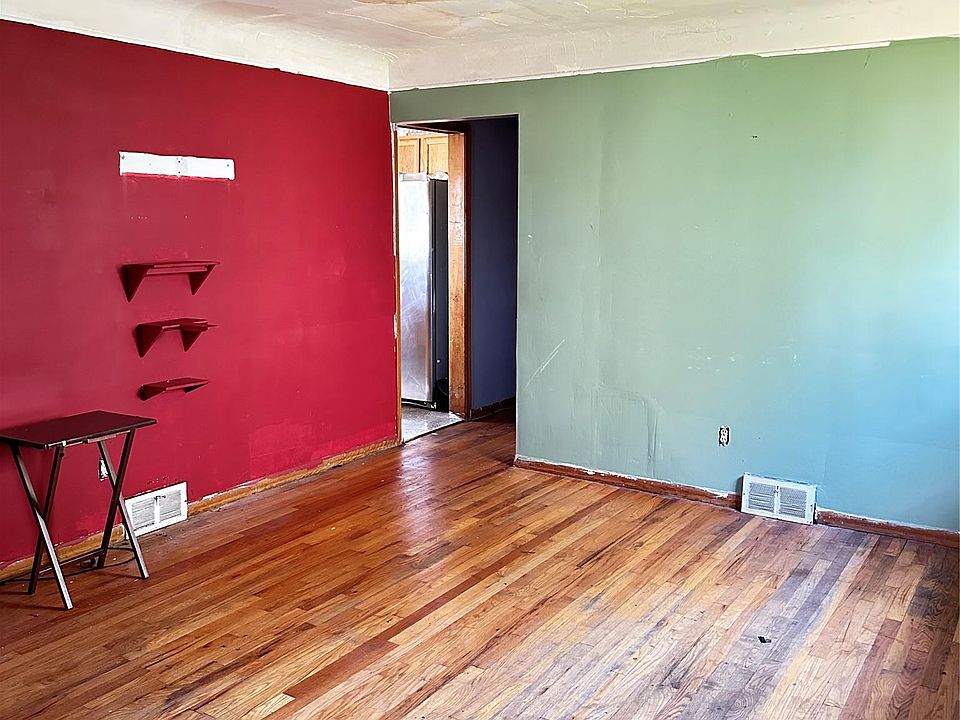 20401 Tireman St, photo 8