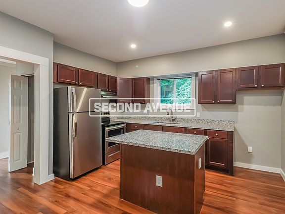 2nd image of 1117 Atwood Ave