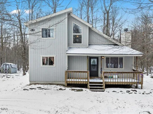 1190 Aurora Ter, Tobyhanna, PA 18466