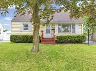 3314 Towers Ct N, Columbus, OH 43227