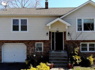 33 Schenck Ave, Matawan, NJ 07747