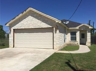 1519 Geronimo Trl, Kingsland, TX 78639